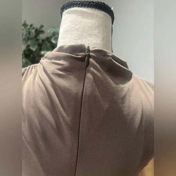 Zara Sleeveless Mock Neck Ruched Maxi Dress in Taupe Size:M - Picture 2 of 8